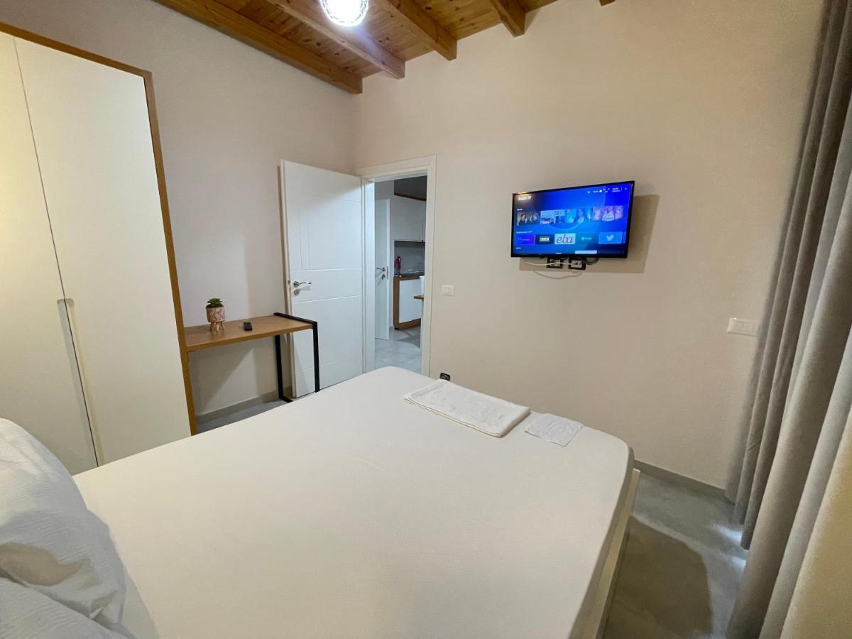 Maison Apartments Vlorë エクステリア 写真