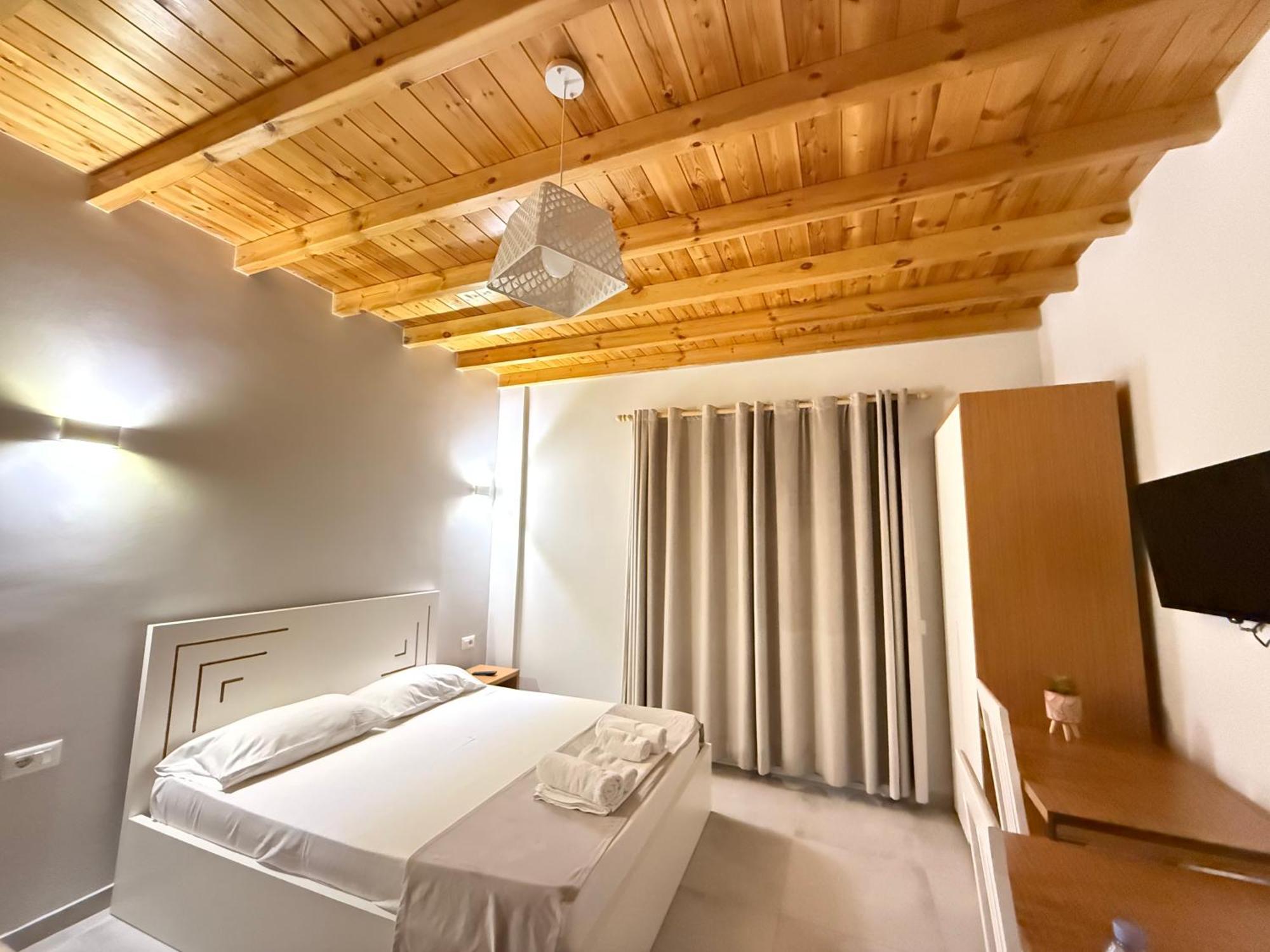 Maison Apartments Vlorë エクステリア 写真