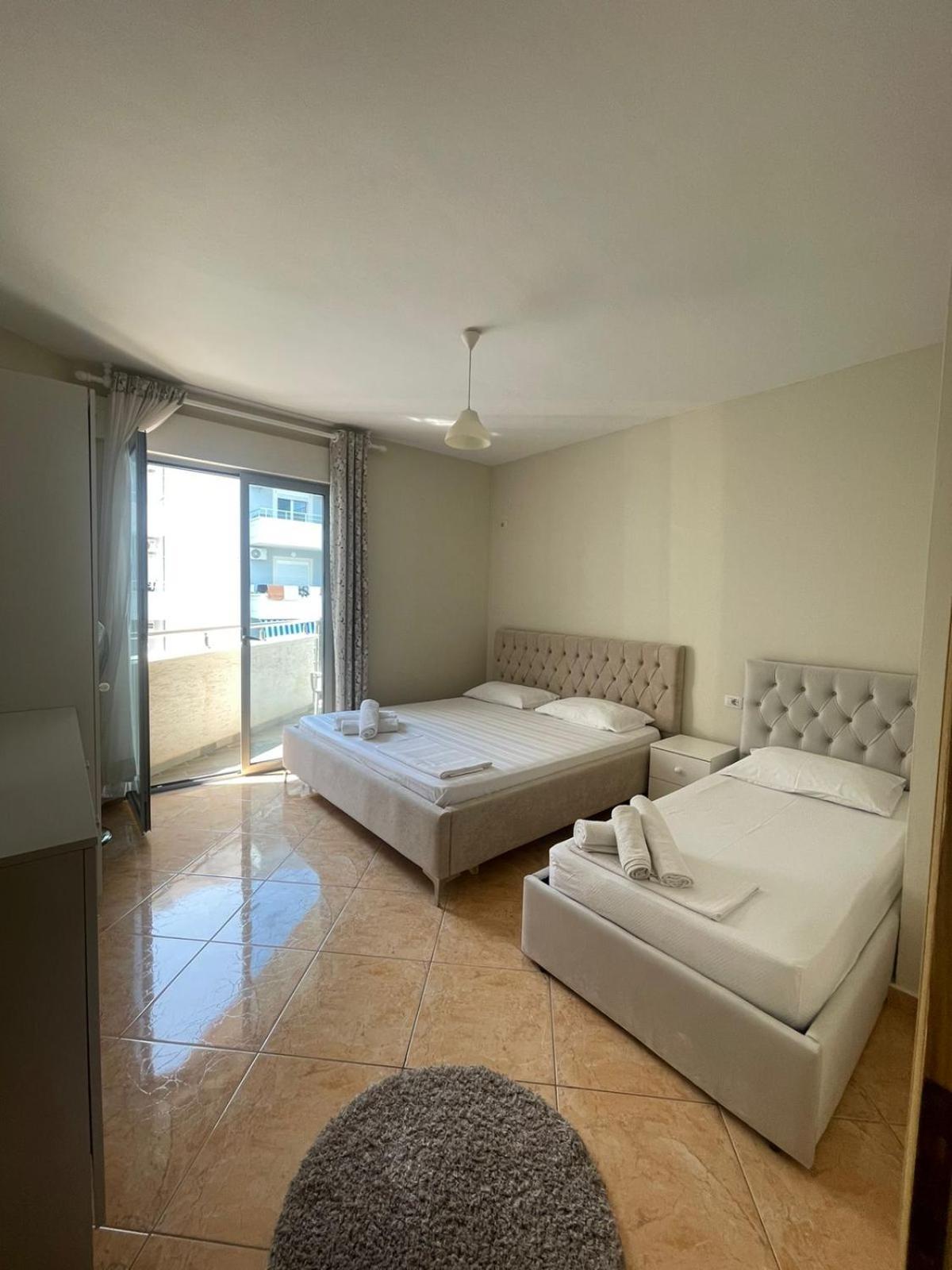 Maison Apartments Vlorë 部屋 写真